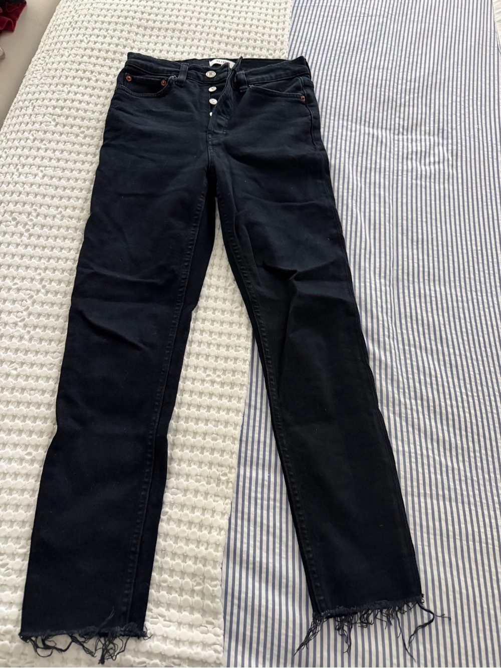 Re/Done Black Straight-Leg Women's Jeans with Raw Hem
